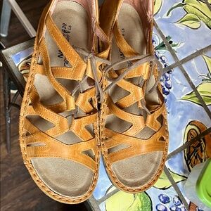 Women's NAOT Tan Leather Lace-Up Sandals
